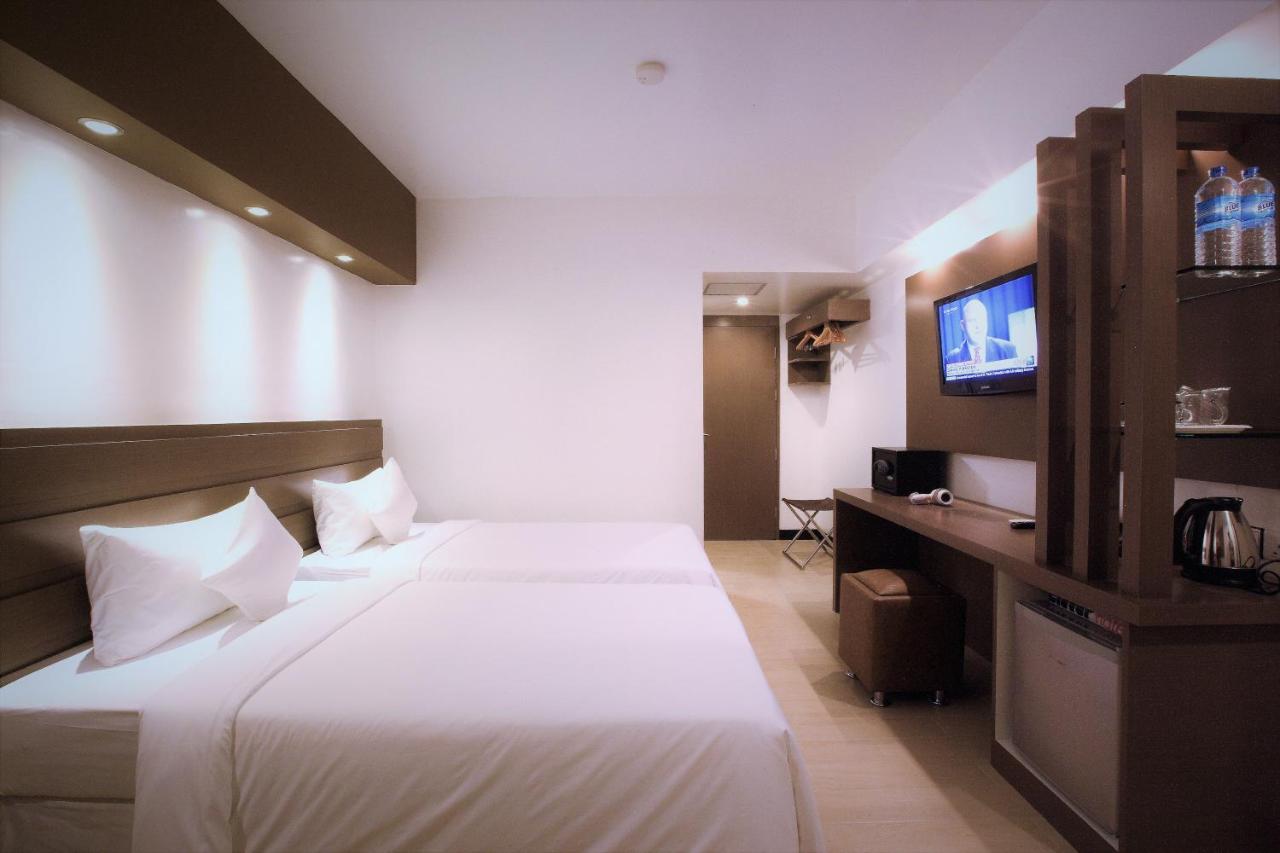 Clover City Center Plus Hotel Rangun Zewnętrze zdjęcie