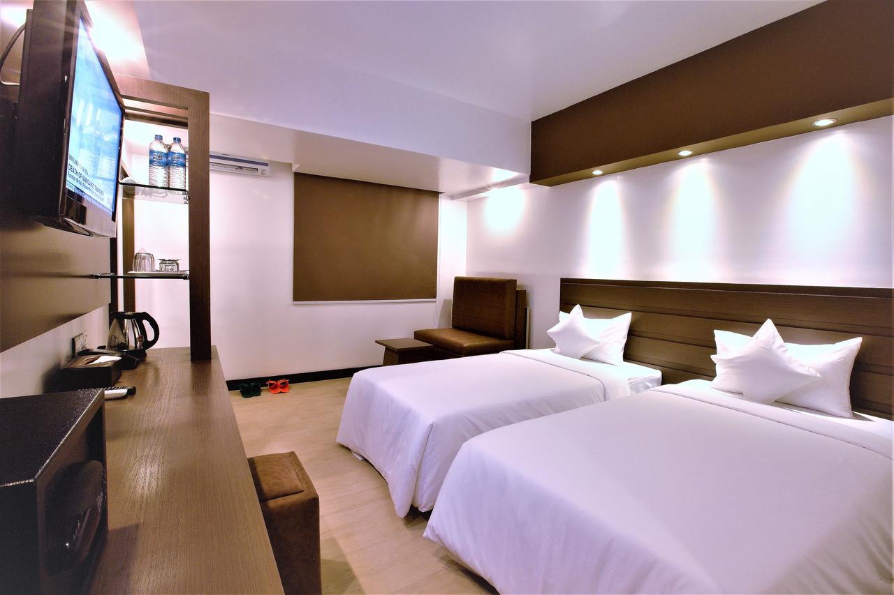 Clover City Center Plus Hotel Rangun Zewnętrze zdjęcie
